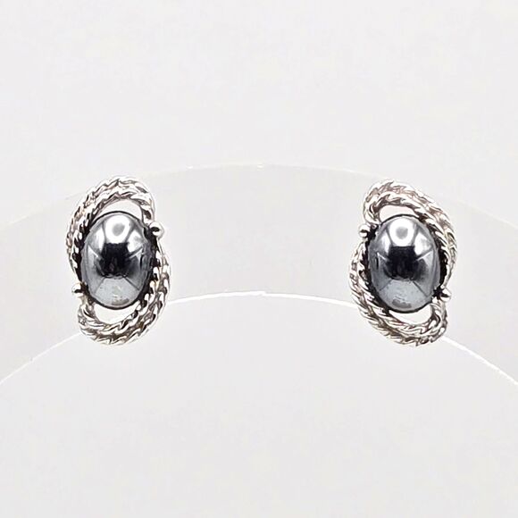Unbranded Jewelry - Silvertone Double Twisted Rope Framing Hematite Post Stud Earrings
